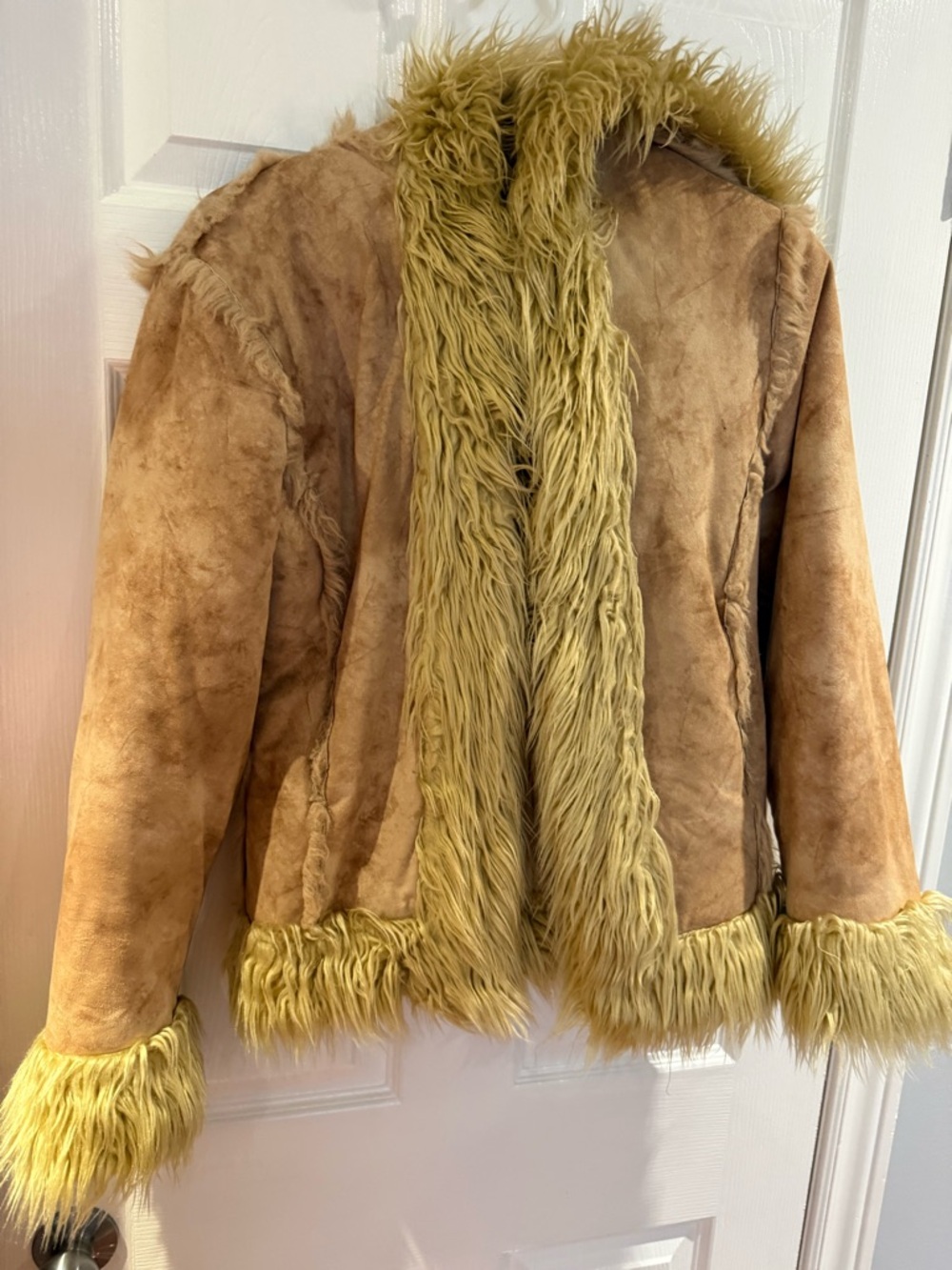 Women's Faux Suede Shearling Jacket with Faux Fur Trim - Tan/Yellow